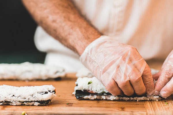 Uso de guantes en la industria alimentaria