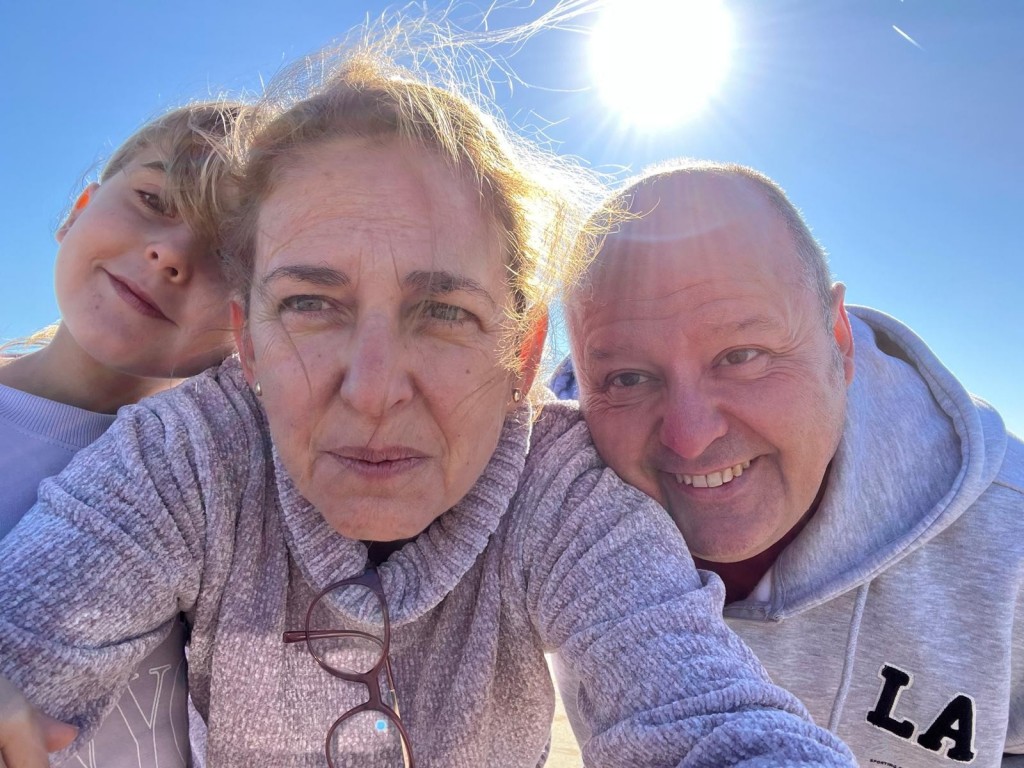 Una piel que habla - una familia que escucha